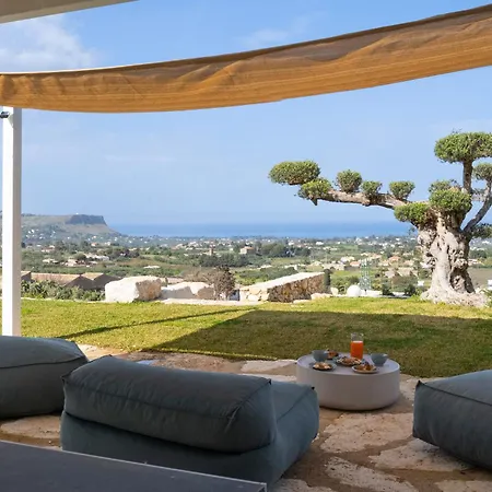 Villa Aurora *
