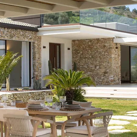 Villa Aurora