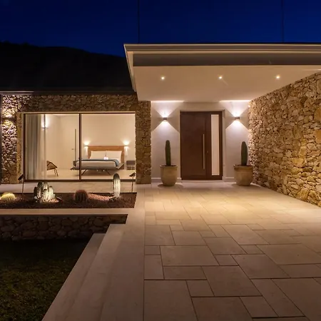 Villa Aurora *